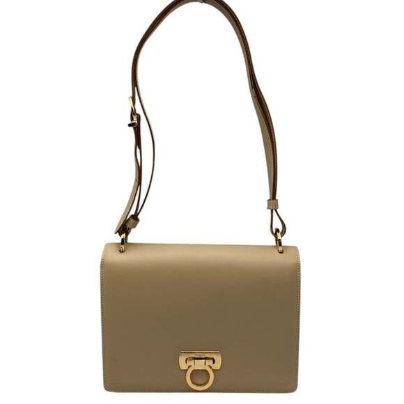 Salvatore Ferragamo Gancini Leather Shoulder Bag AT-21 7160 D4